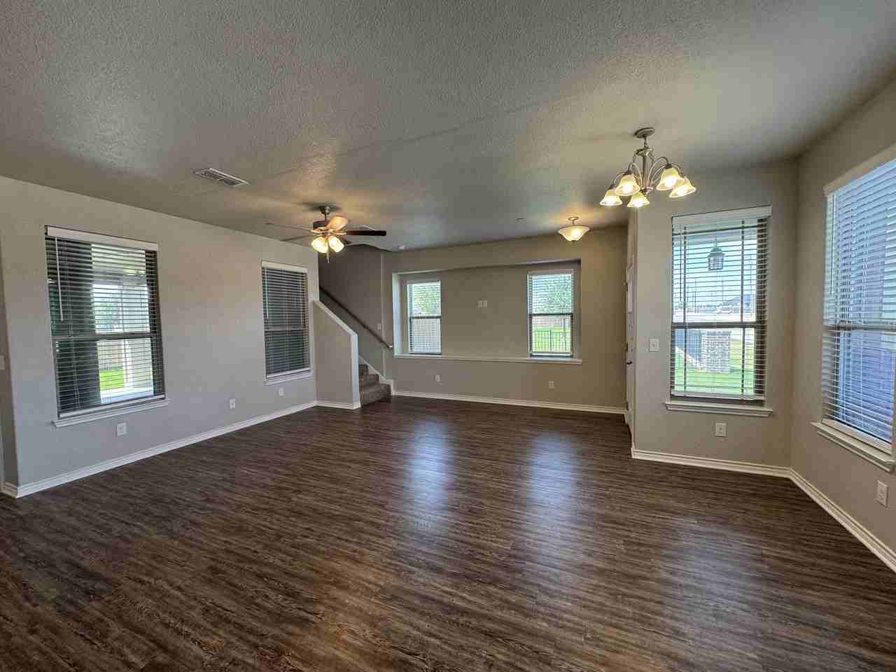 7615 Stonehollow Dr #7615 - Photo 4 of 28