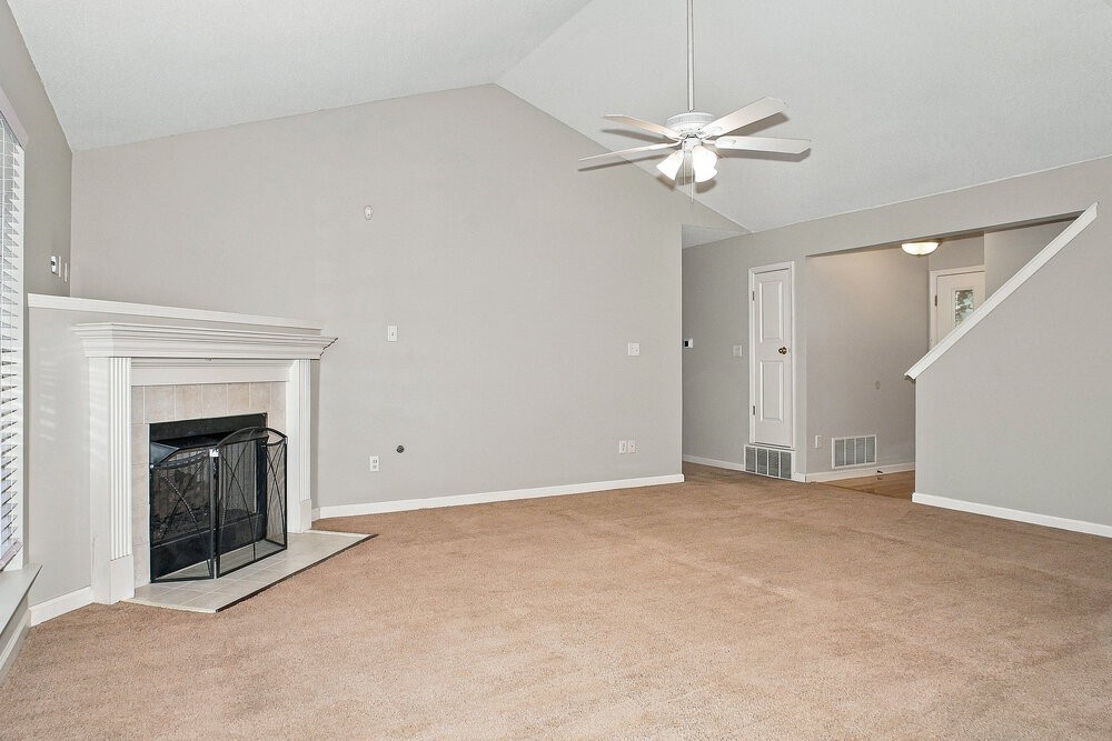 5444 Milton Ridge Dr - Photo 5 of 17