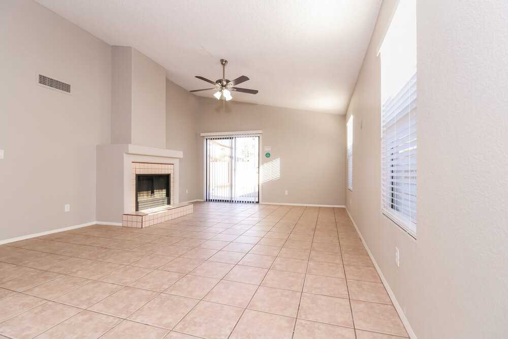 11568 W Citrus Grv - Photo 4 of 16
