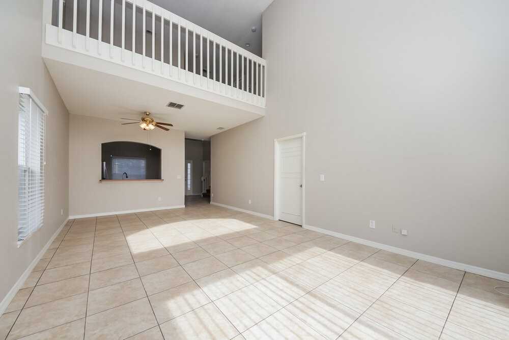 1160 Timberbend Cir - Photo 4 of 15