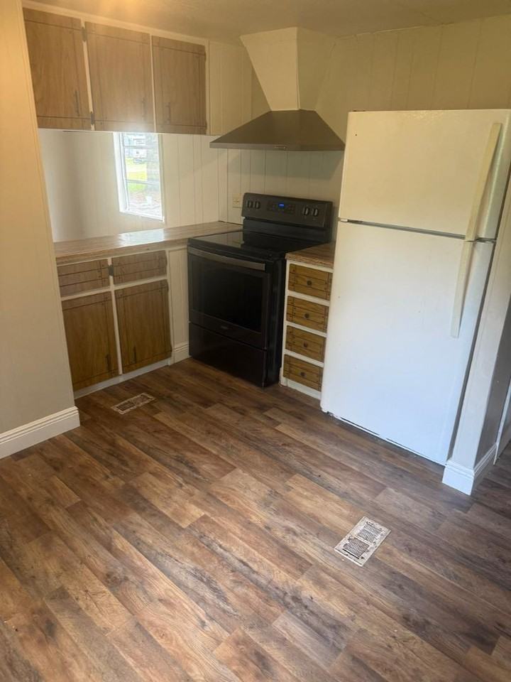 2472 Northcutt Rd - Photo 7 of 8