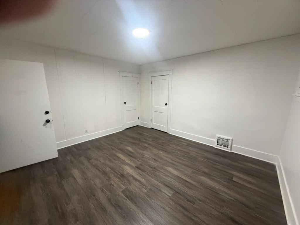 8762 Lowell St - Photo 4 of 10