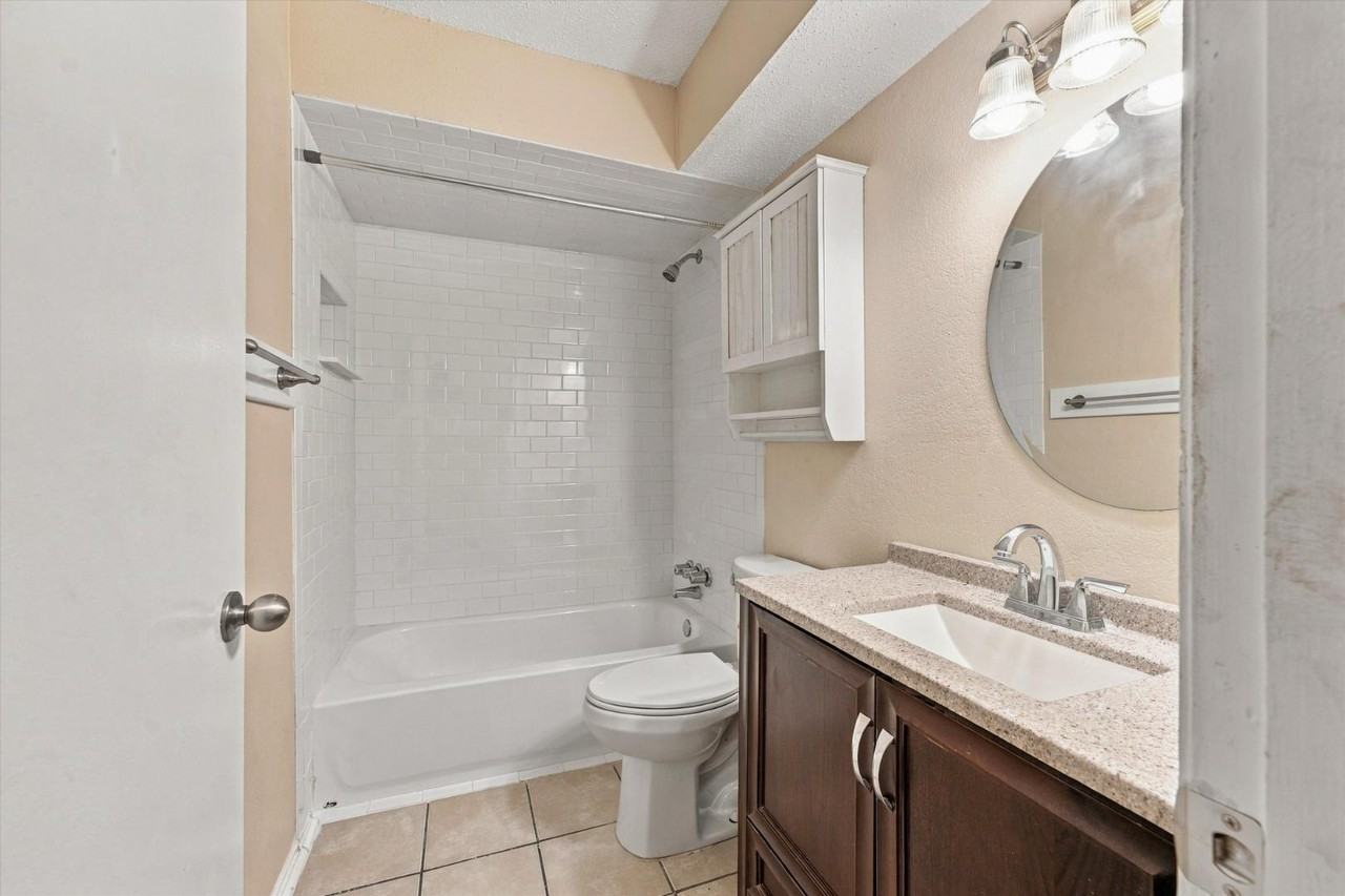 403 N 7th St - Photo 6 of 10