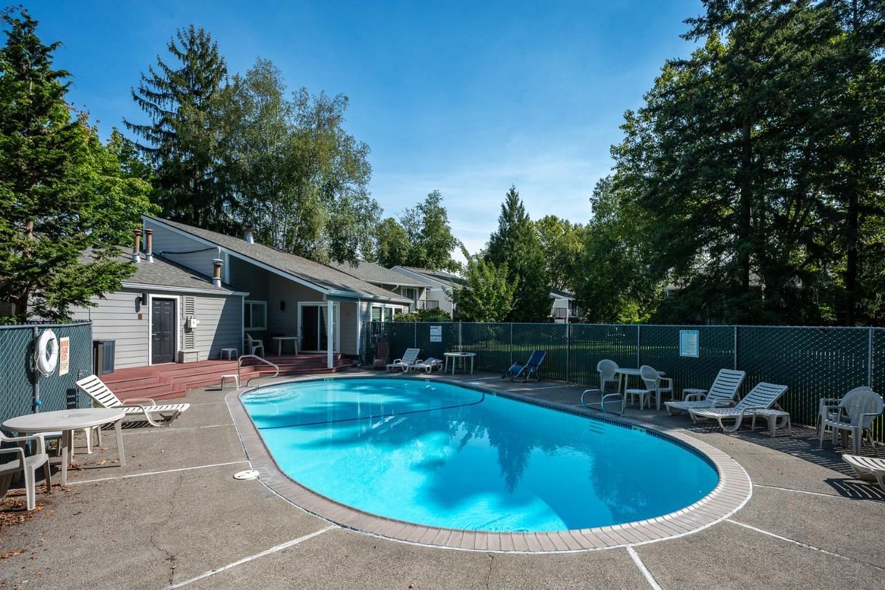 5470 Sw Alger Ave - Photo 2 of 12