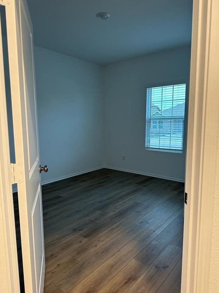 1713 Catahoula Dr - Photo 6 of 7