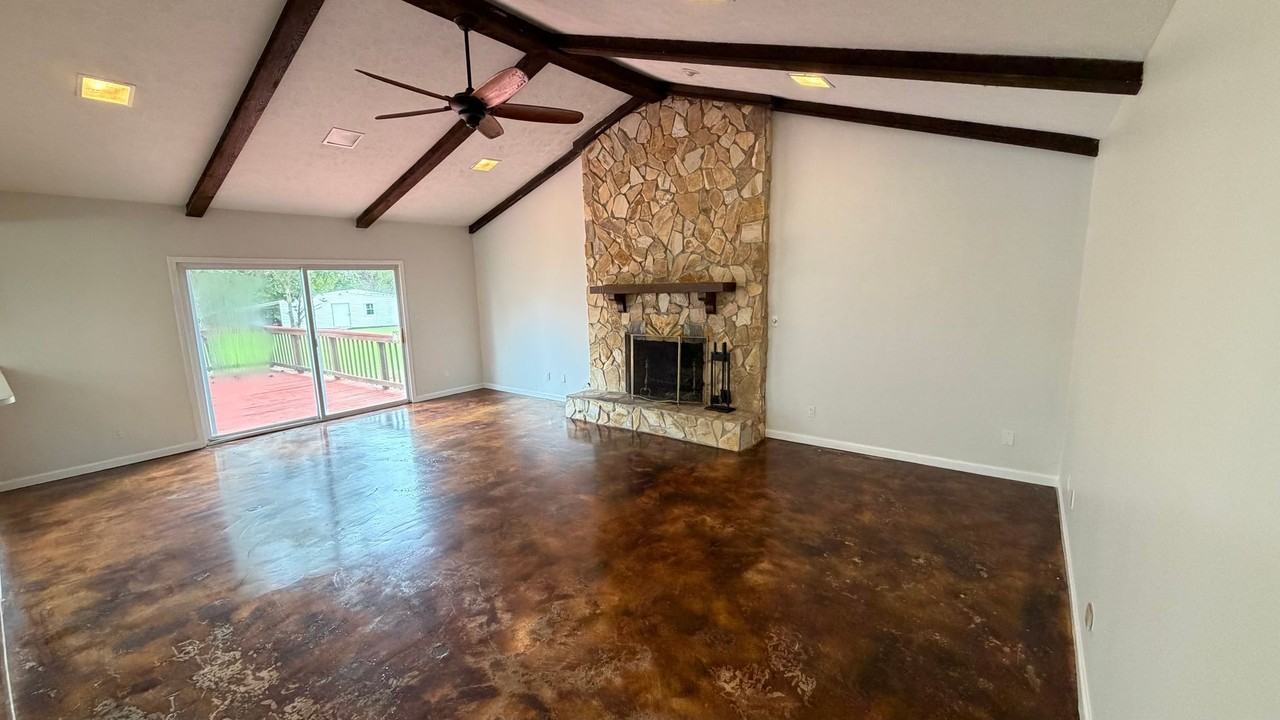 8629 Deerpoint Dr - Photo 2 of 24