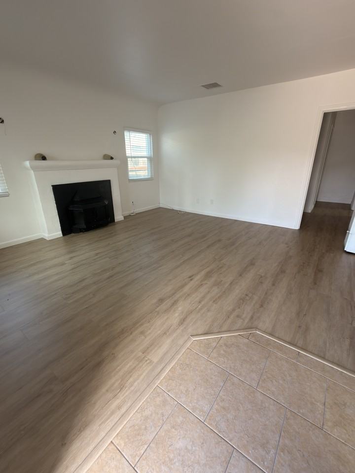 4636 Lotus St #4636 - Photo 5 of 15