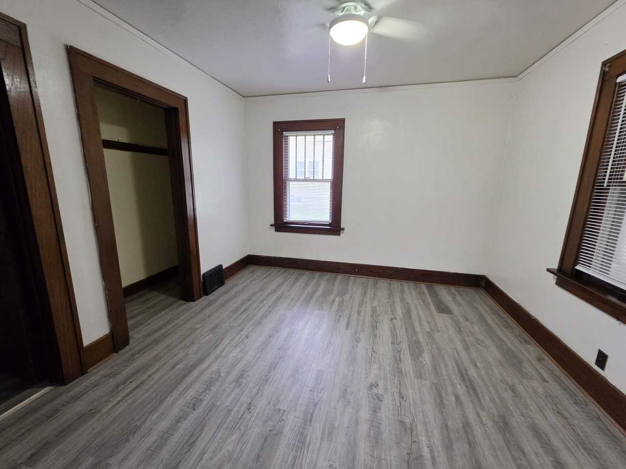 221 Pearl St #1 - Photo 5 of 17