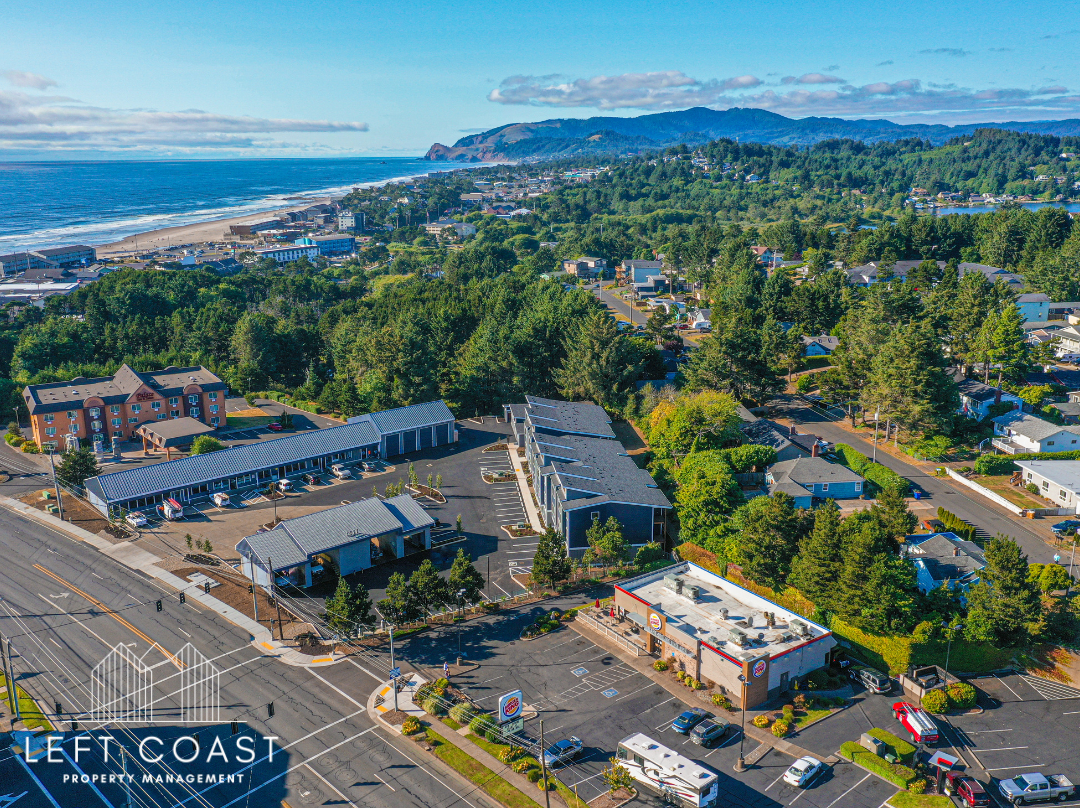 686 SE Hwy 101 - 207 #207 - Photo 5 of 26