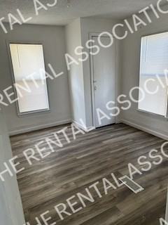 315 Pershing St #1 - Photo 7 of 10