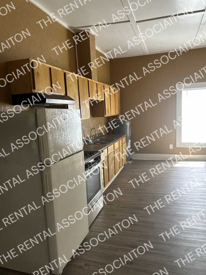 2605 Lee Ave #1 - Photo 2 of 7