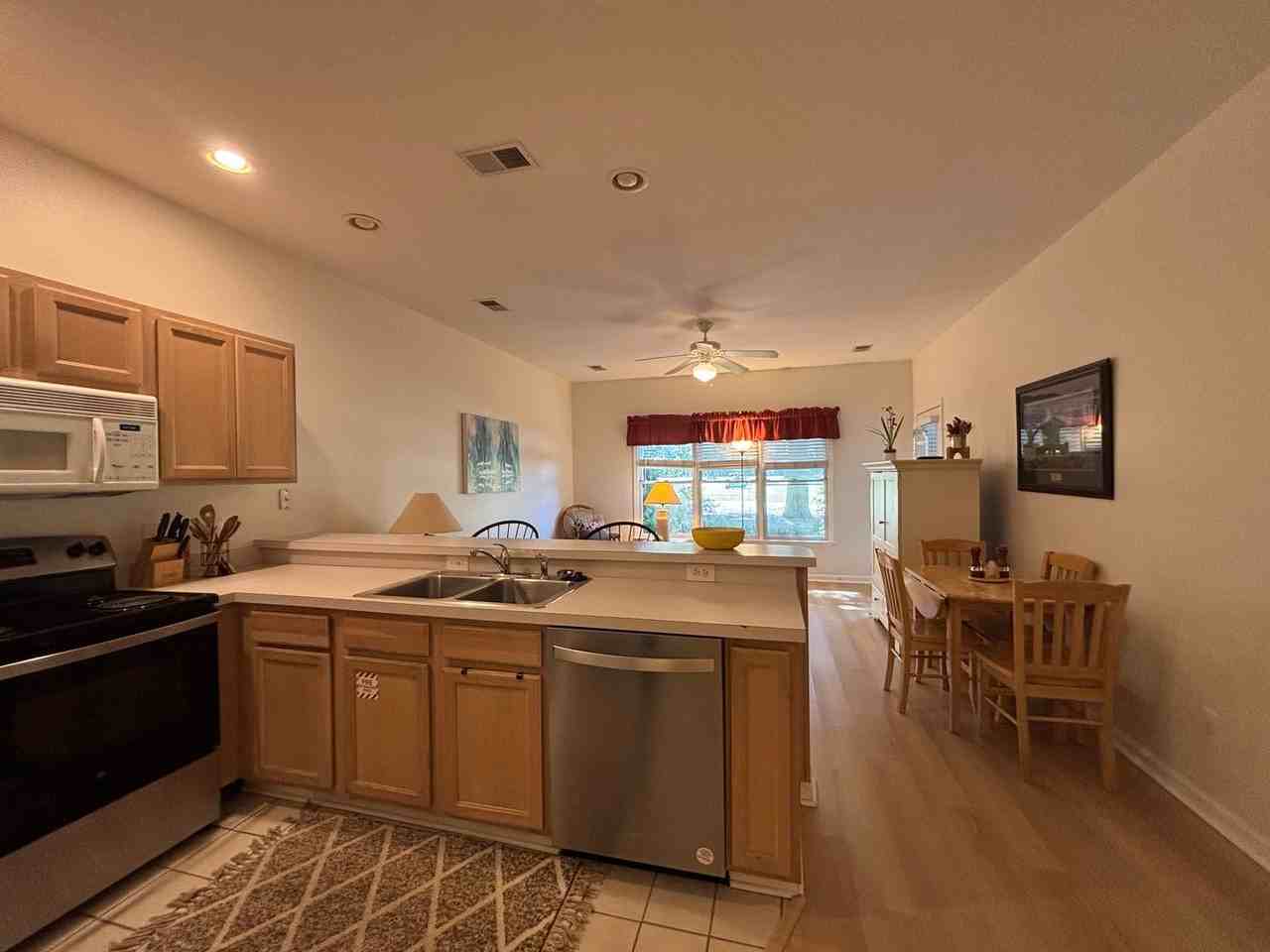 234 Kings Trl - Photo 6 of 18