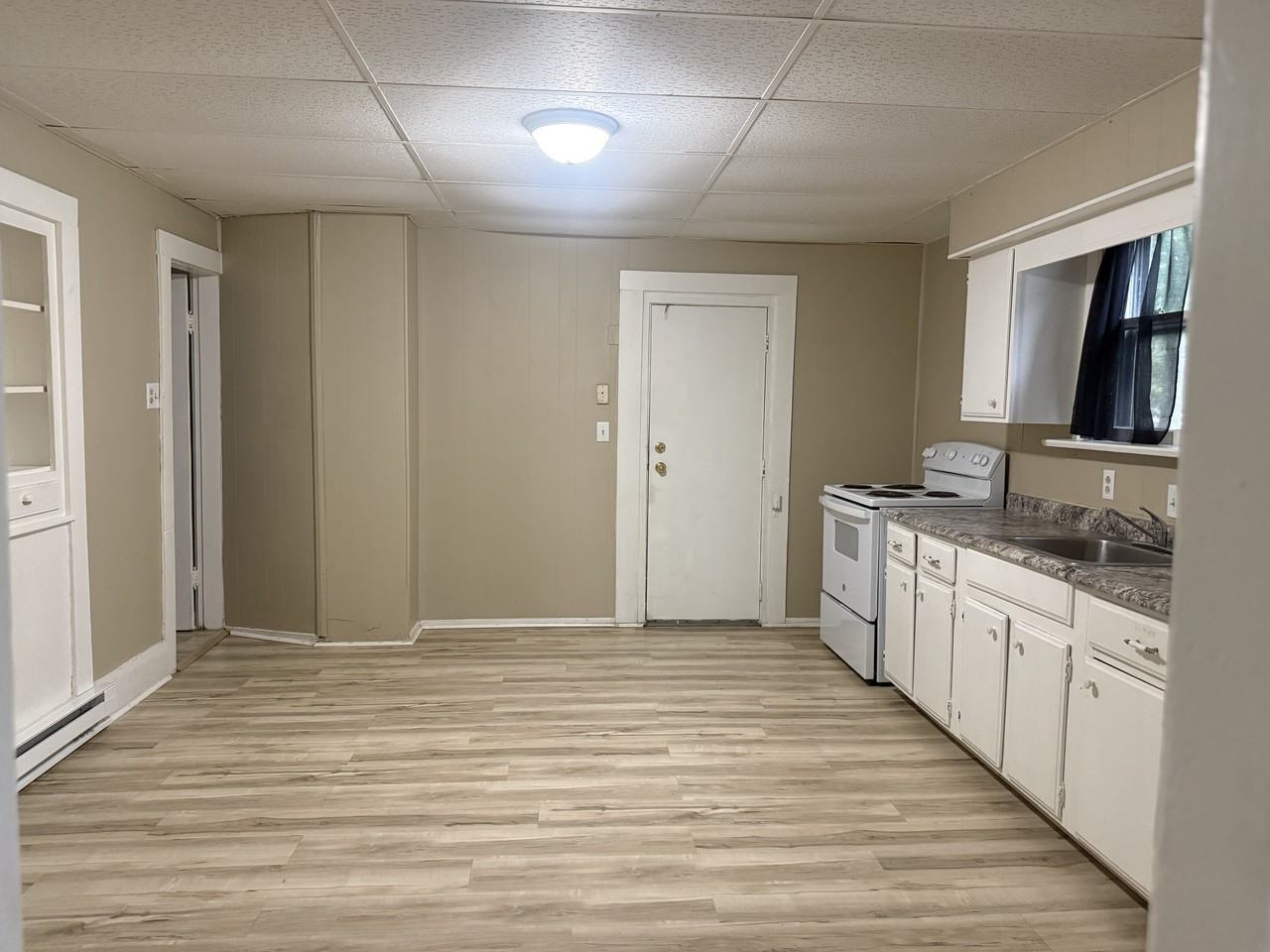 1428 Swinney Ave #1 - Photo 3 of 8
