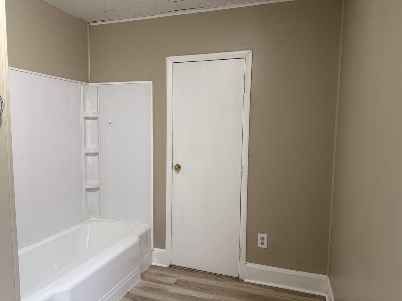 1428 Swinney Ave #1 - Photo 6 of 8