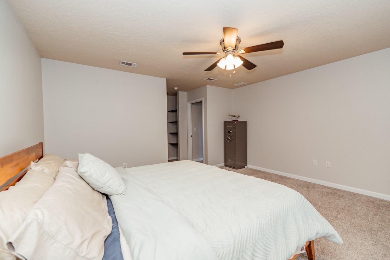 5280 Moore Loop #1 - Photo 4 of 29