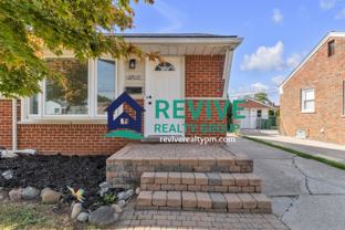 27629 Windsor St #1 - Photo 1 of 1