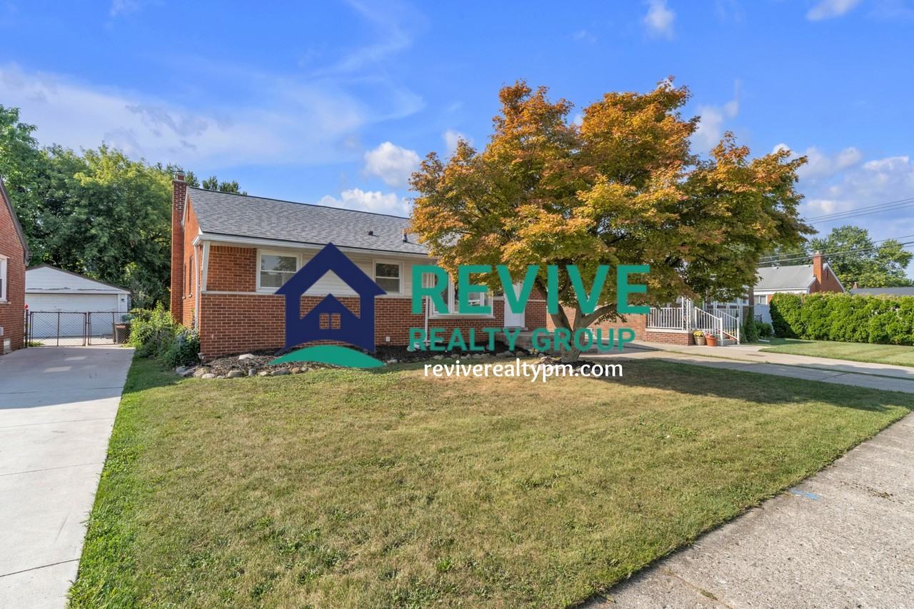 27629 Windsor St #1 - Photo 2 of 42
