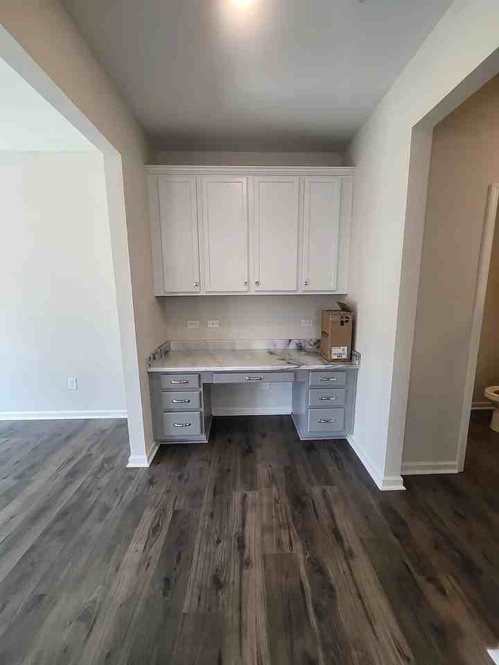 15 Willow Green Dr #1 - Photo 5 of 18