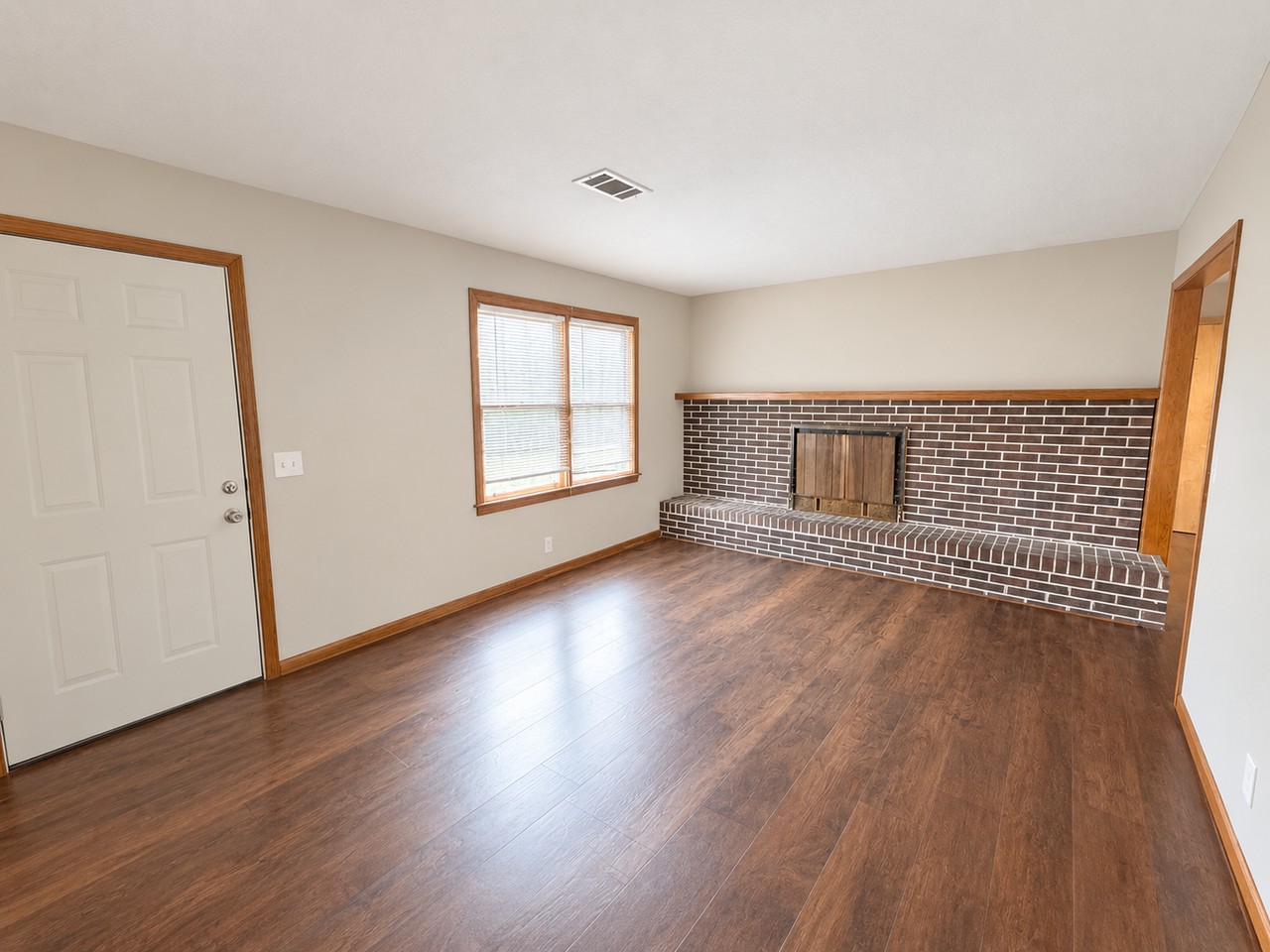 289 Norris Rd - Photo 5 of 7