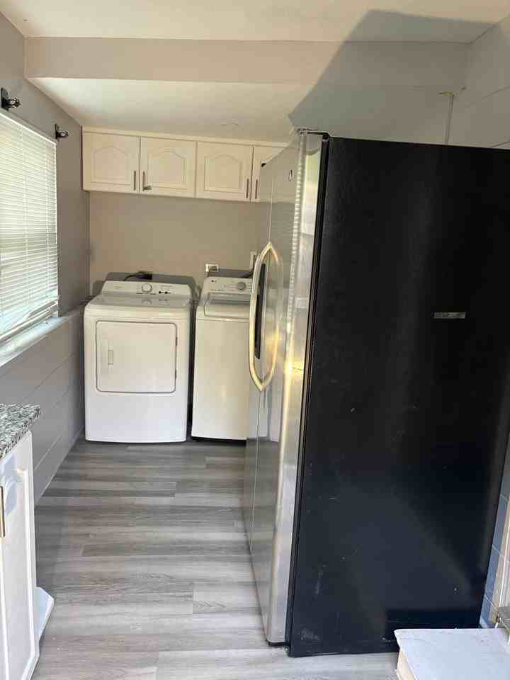 6227 29th St N #A - Photo 5 of 9