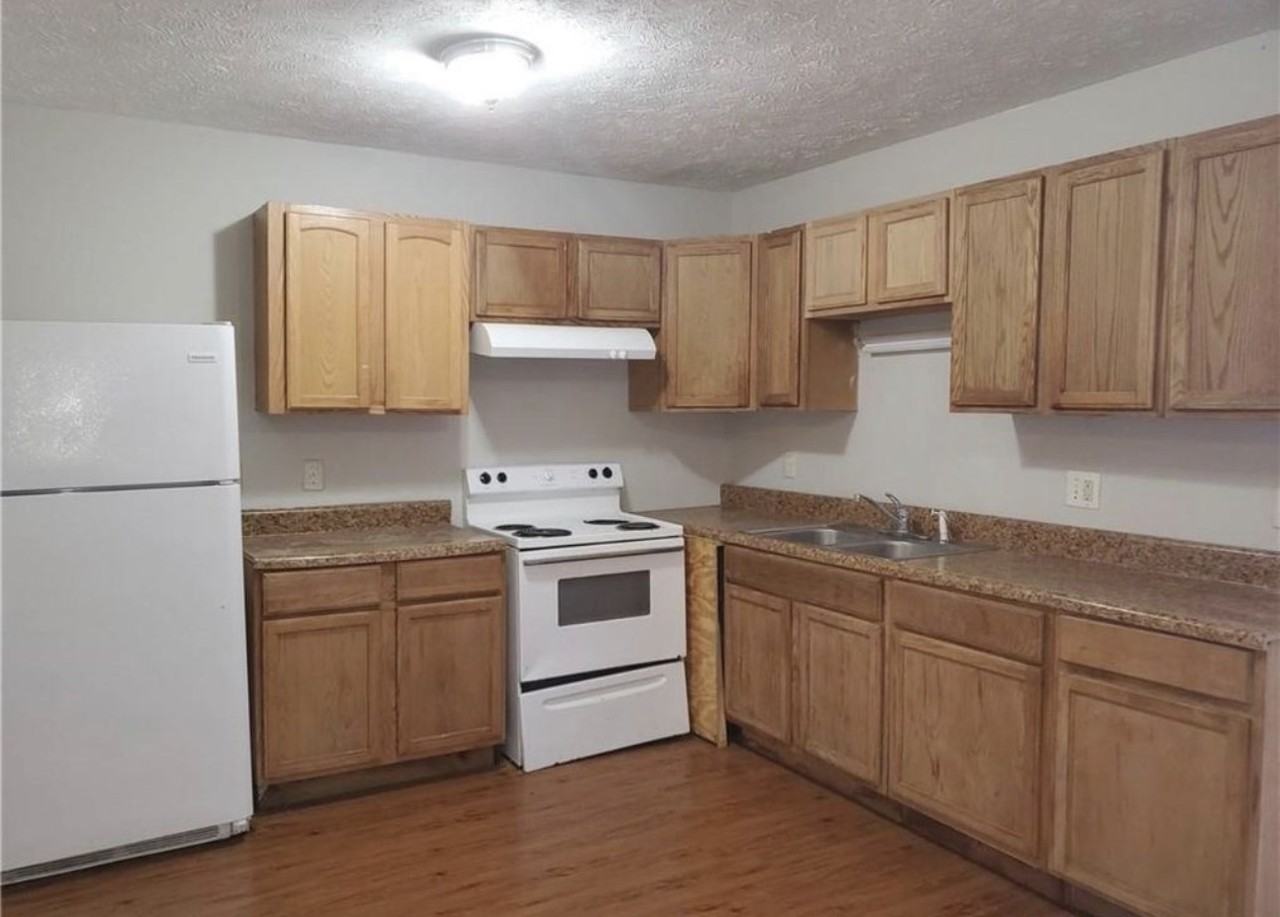 5868 Aftonshire Dr #68 - Photo 2 of 7