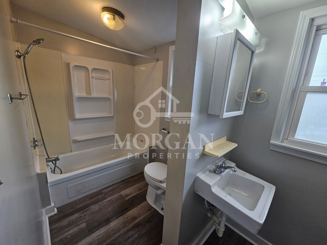 2921 Central Ave - Photo 4 of 10