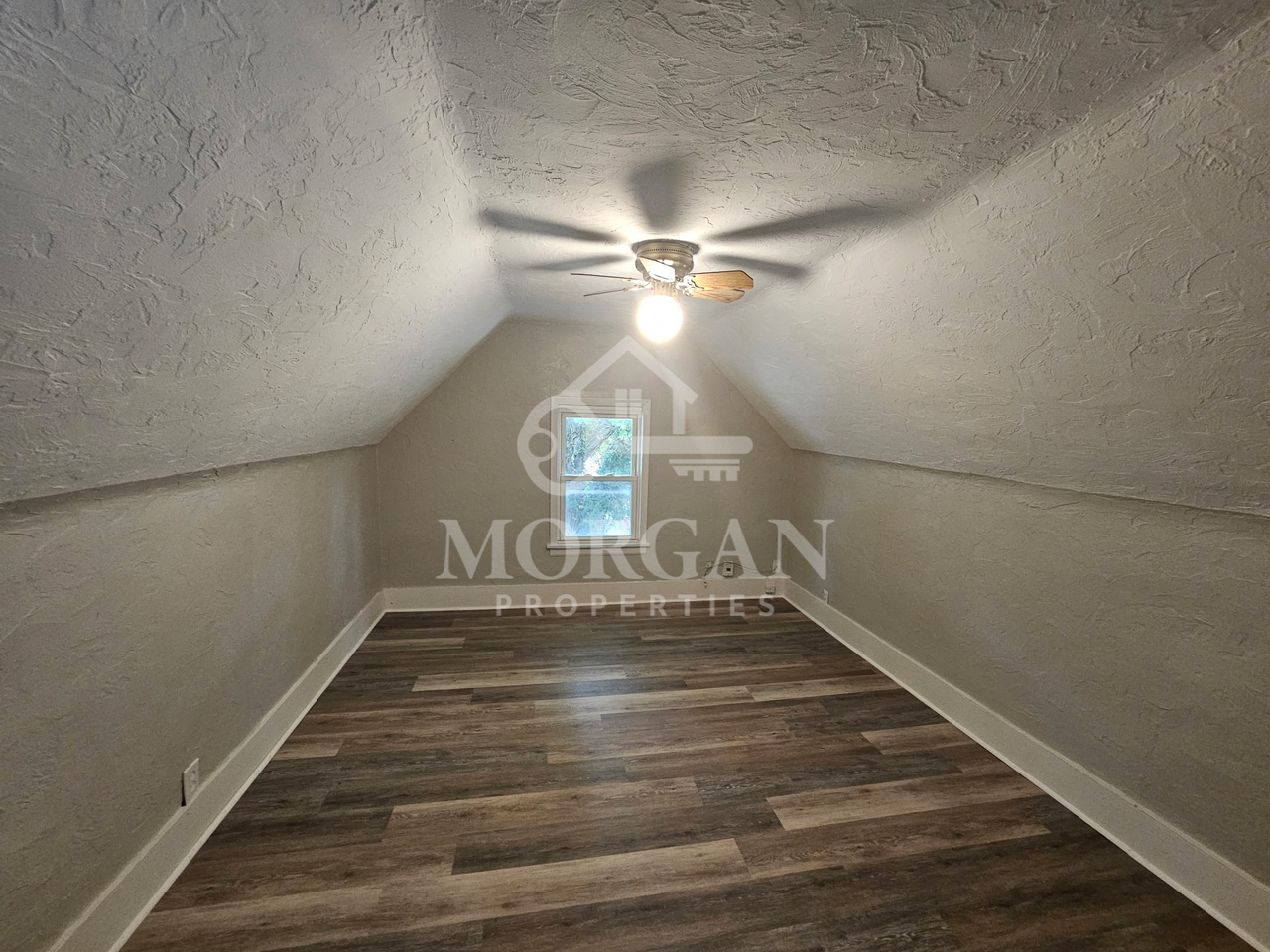 2921 Central Ave - Photo 5 of 10