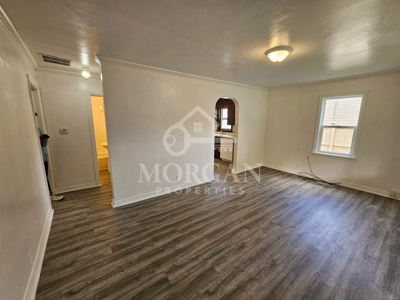 2604 E 4th St - Photo 2 of 7