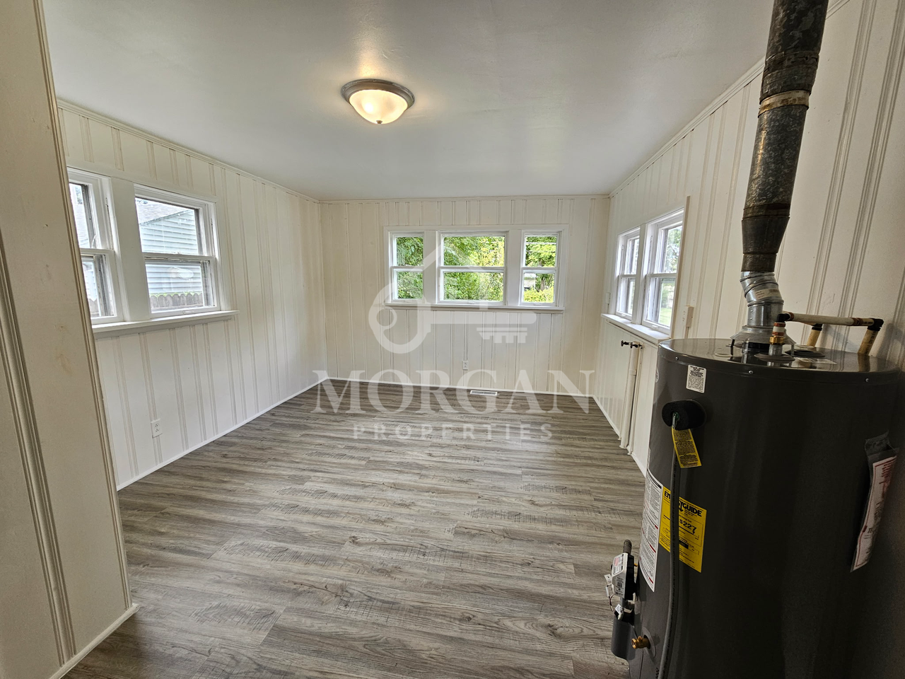 2604 E 4th St - Photo 7 of 7