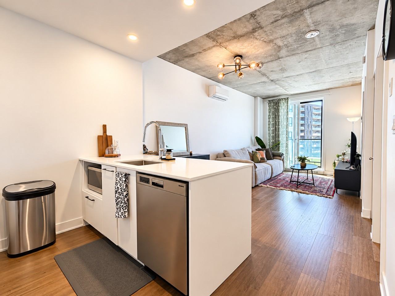7227 Boul Newman - Photo 5 of 20