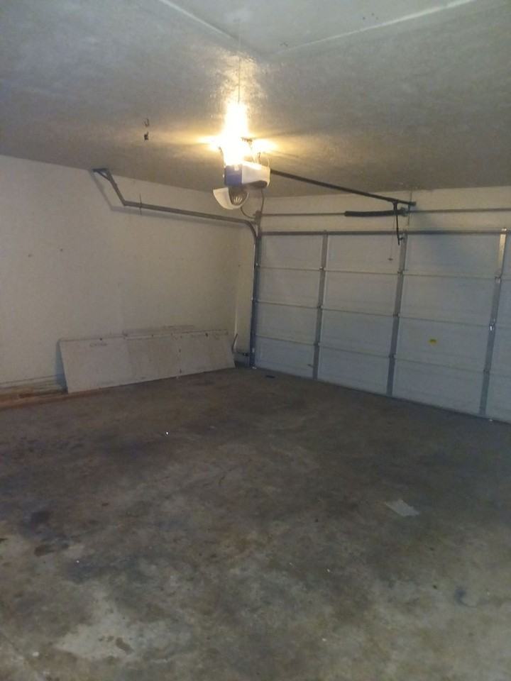 809 Audra Ln - Photo 3 of 25