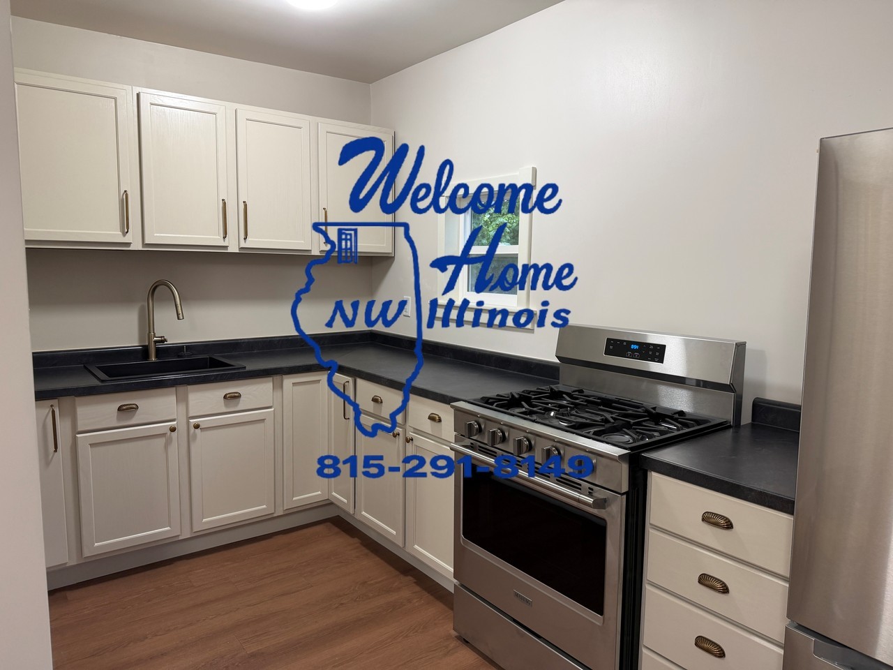 941 W Stephenson St #5 - Photo 6 of 10