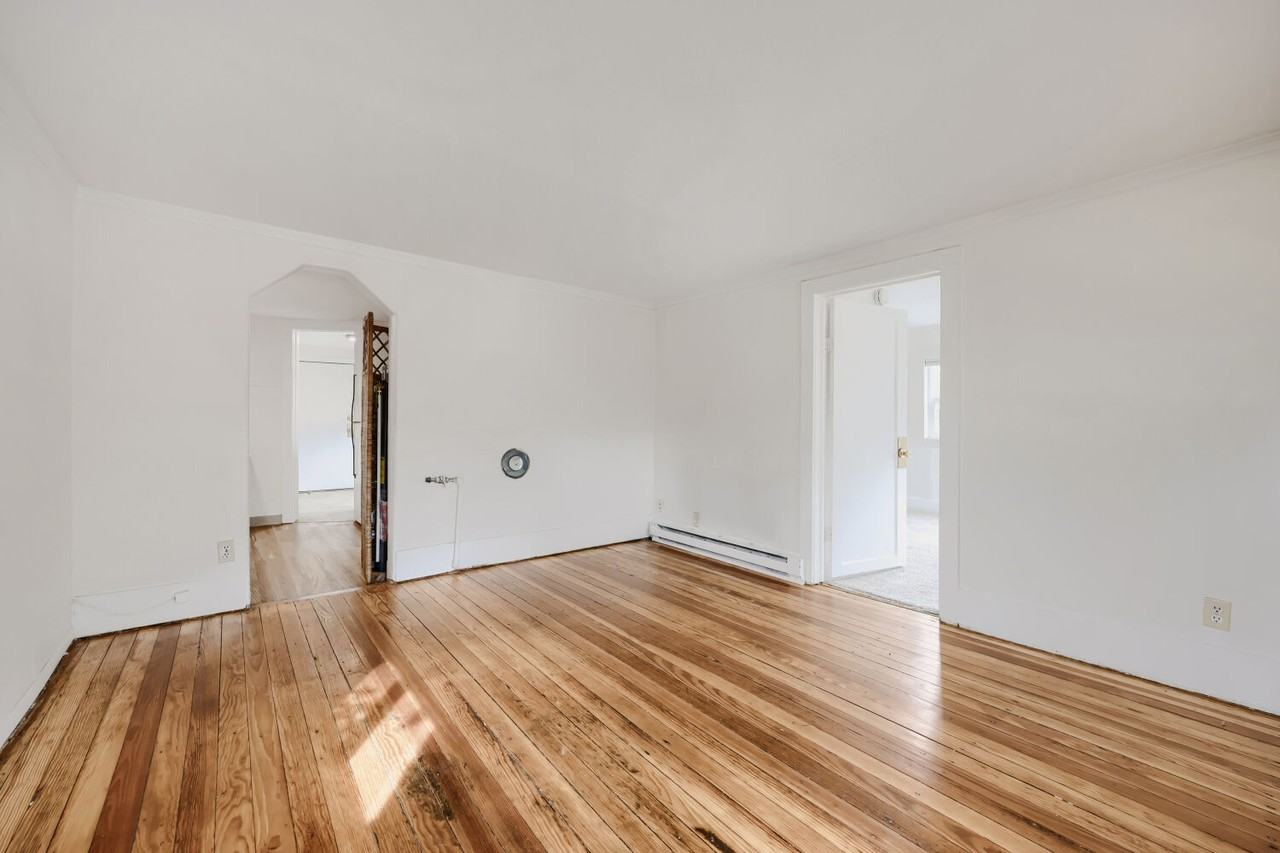 714 1/2 S Tejon St #1 - Photo 5 of 17