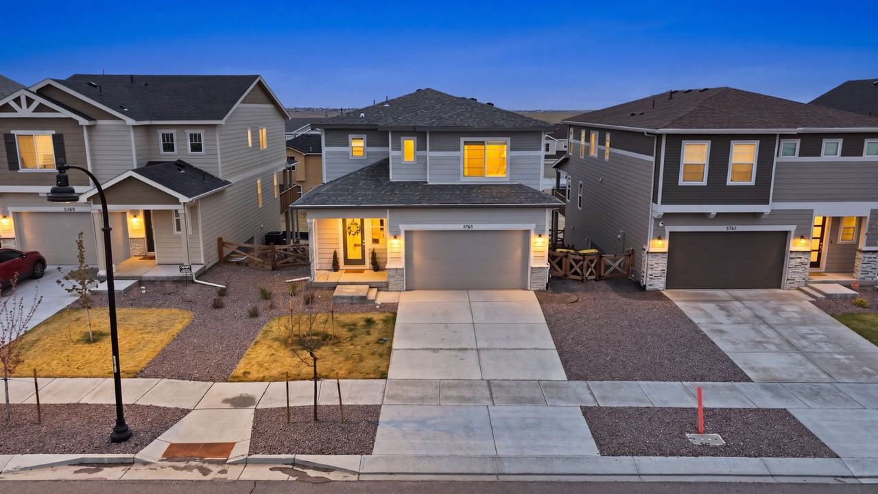 5765 Mammoth Ln #1 - Photo 2 of 34