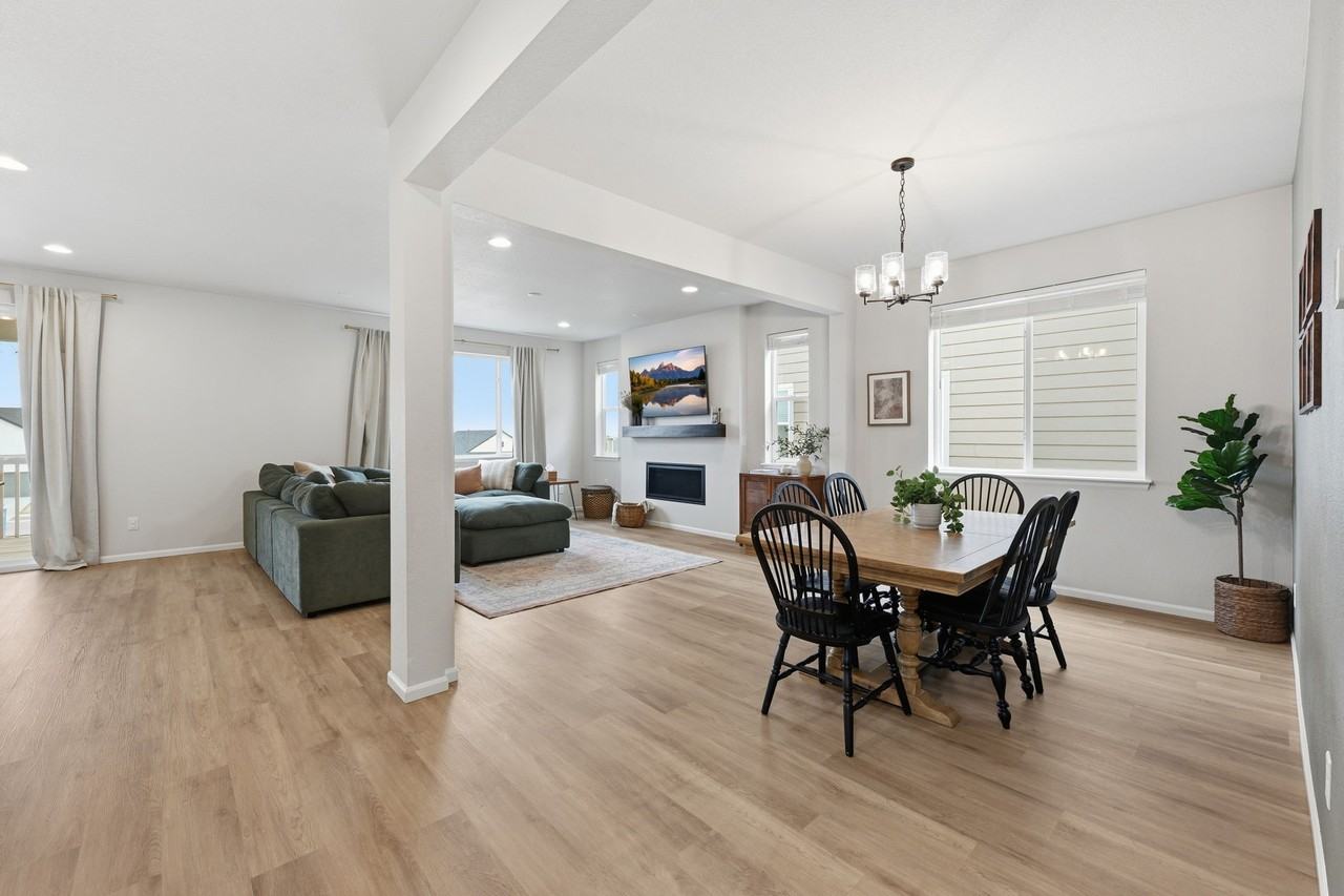 5765 Mammoth Ln #1 - Photo 6 of 34