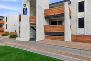 featured image of 3333 W Dunlap Ave