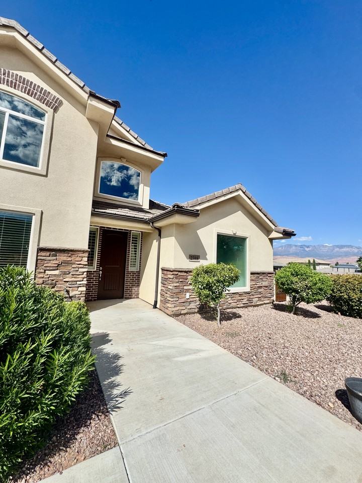 2388 S 3330 W #1 - Photo 6 of 45