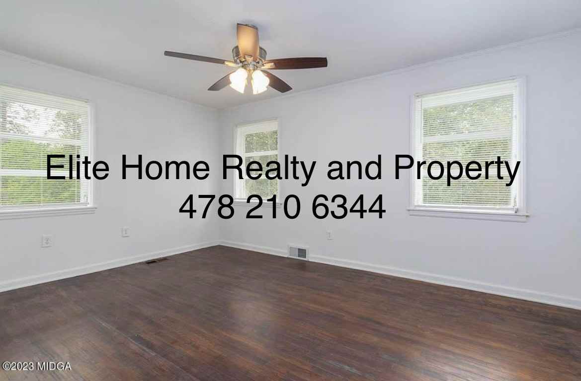 1816 Upper River Rd #1 - Photo 3 of 15