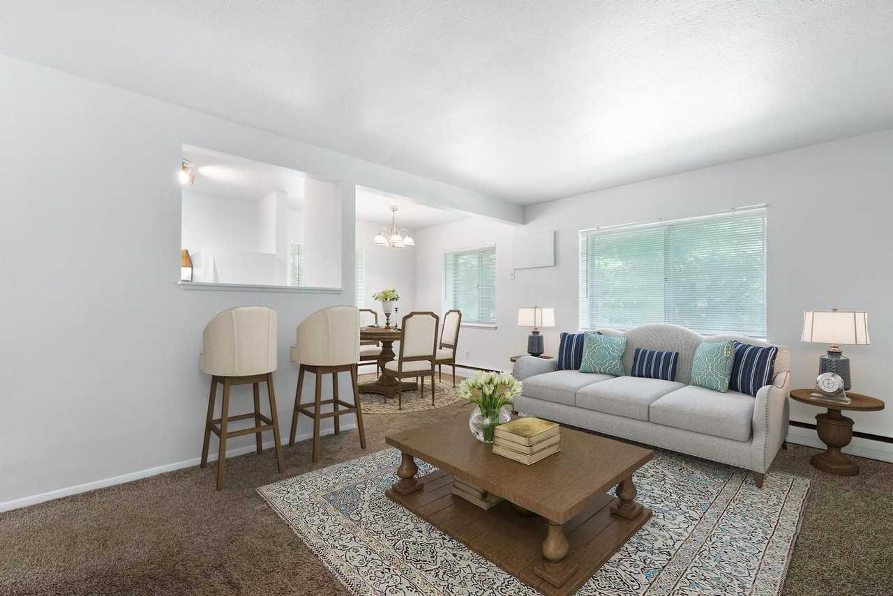 2 bedroom Apartment - Photo 5 of 31