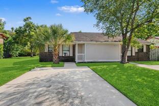 5225 Marseilles Dr - Photo 1 of 1