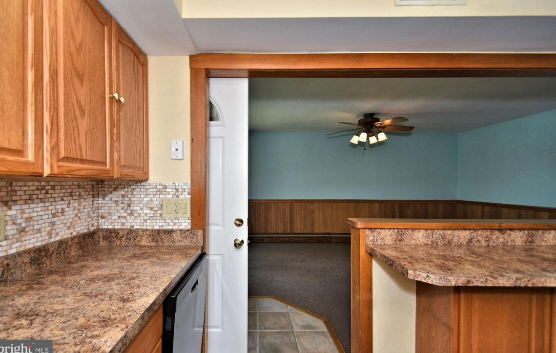511 Overhill Rd #1 - Photo 5 of 17