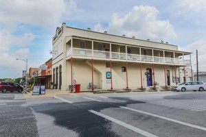 featured image of 101 N Main St #A