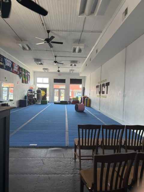 101 N Main St #A - Photo 5 of 8
