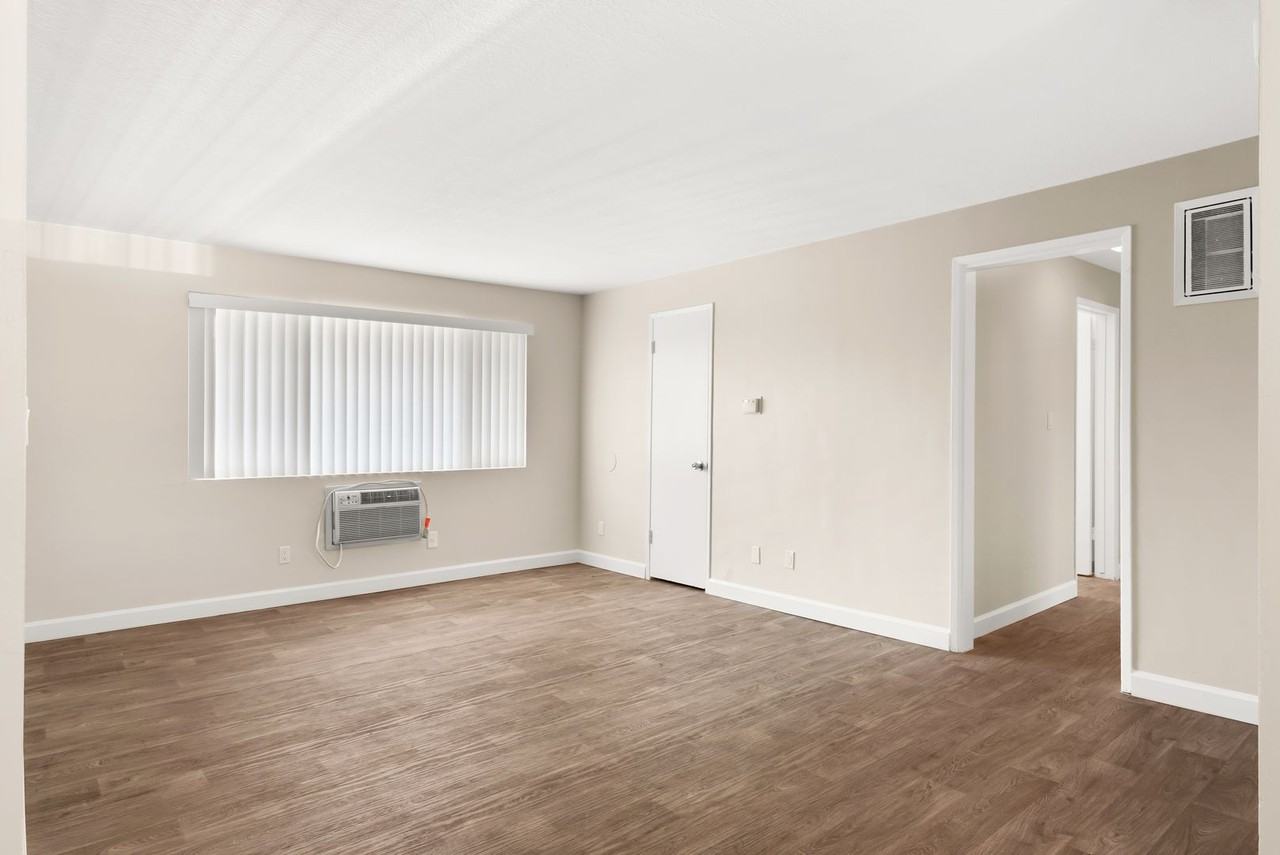 Anderson Park Apartments - Photo 7 of 49