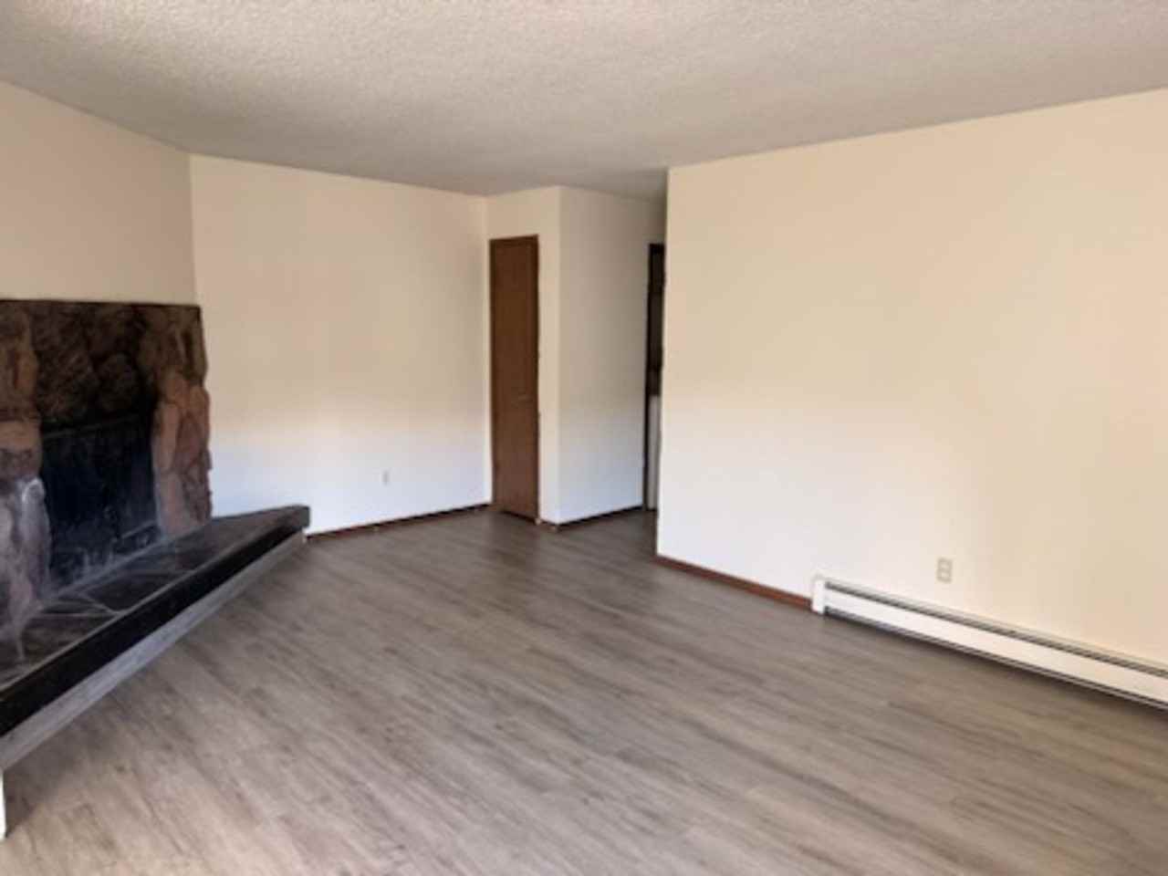 8533 Shrub Ct - Photo 5 of 12