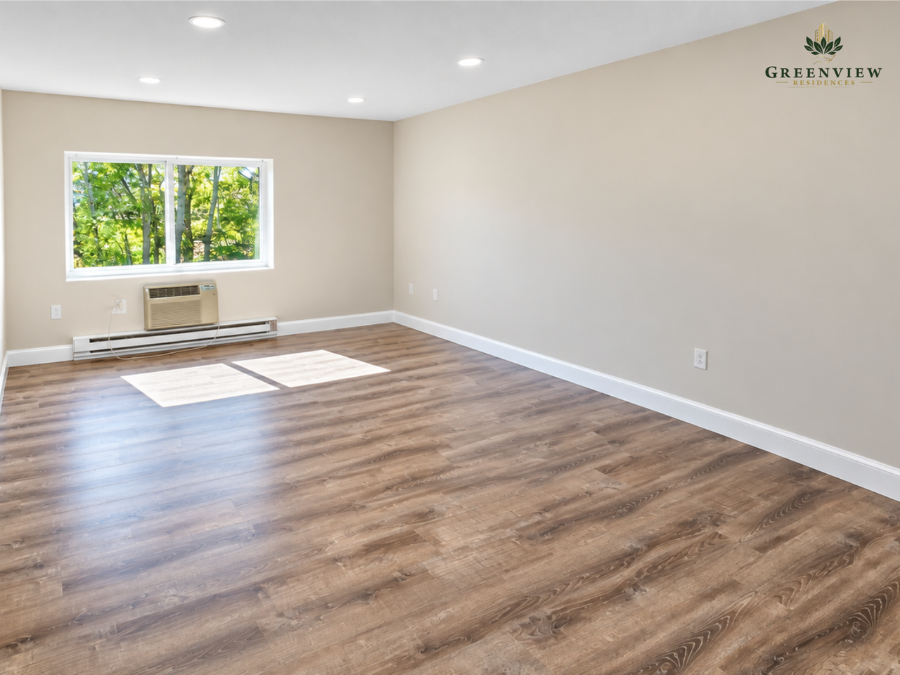 10 Greenview Street - Photo 4 of 16