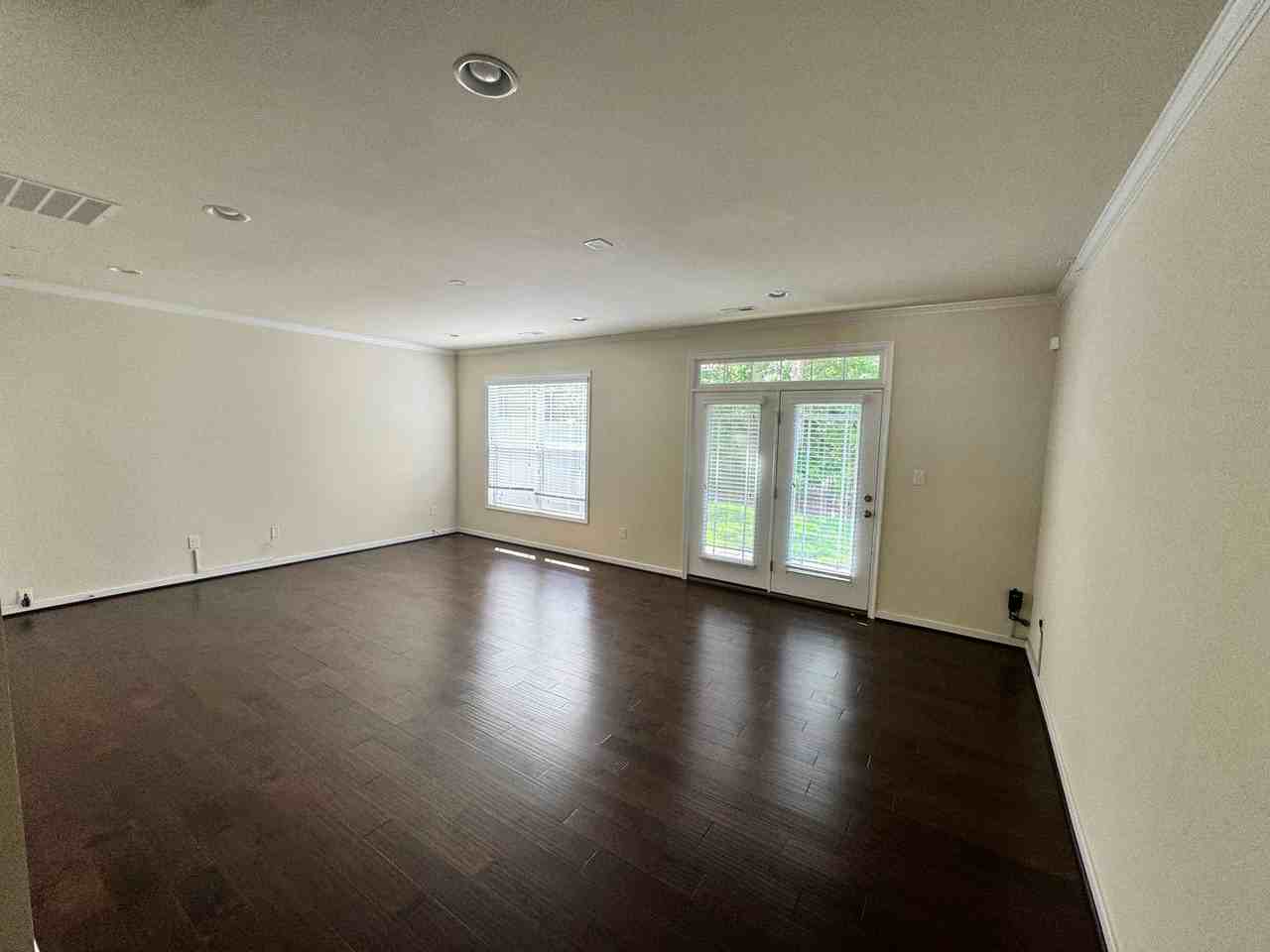 11425 Hayloft Ln - Photo 6 of 23