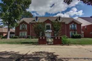 featured image of 6 Fernwood Dr