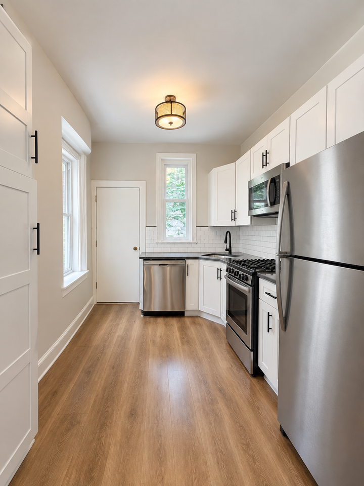 413 N Union St - Photo 2 of 10