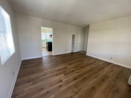 featured image of 402 E Palmer Ave